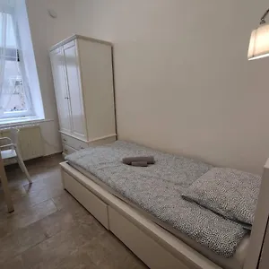  Bed & Breakfast With Privat Shower In 3