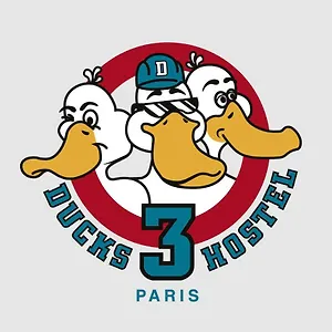 The 3 Ducks Eiffel Tower By Hiphophostels Hostal París