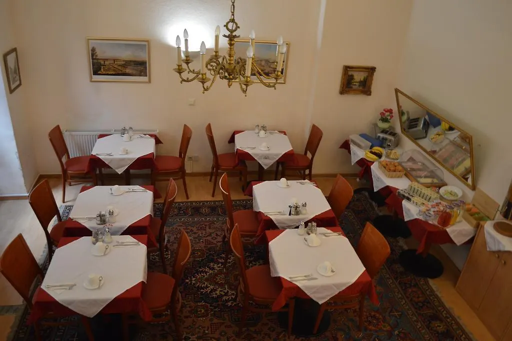 Bed & Breakfast Hotel Pension Walzerstadt Vienna