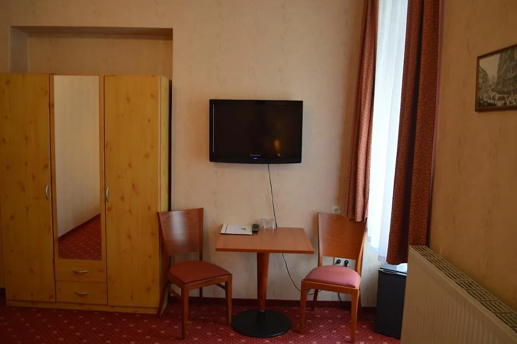 Hotel Pension Walzerstadt Vienna