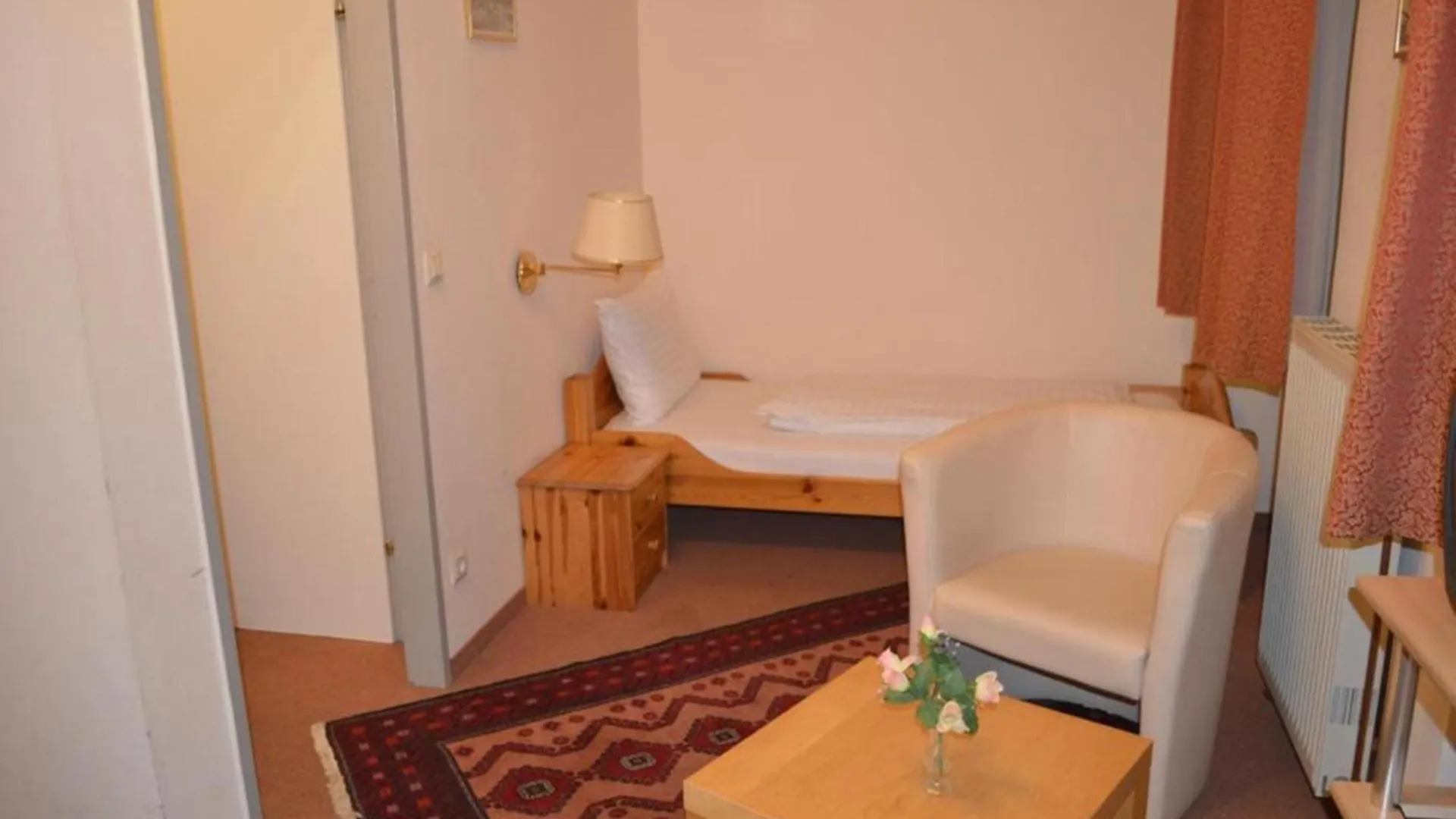 Hotel Pension Walzerstadt Vienna 3*,