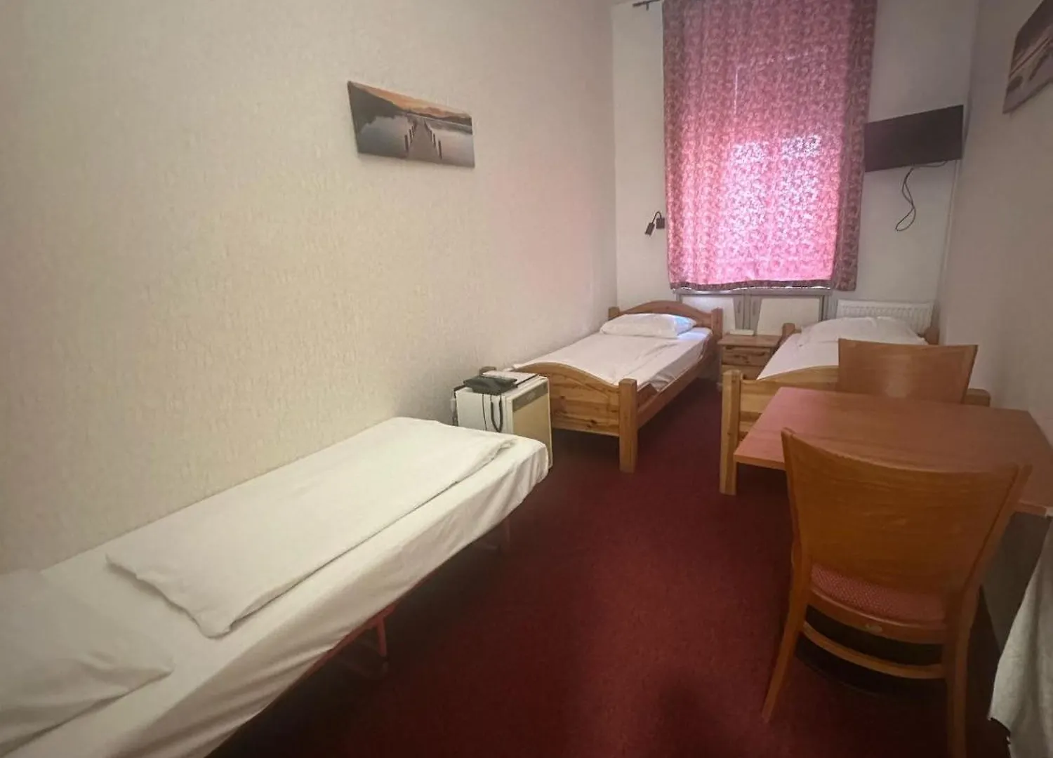 Hotel Pension Walzerstadt Vienna 3*,  Austria
