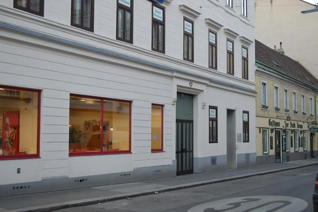 Hotel Pension Walzerstadt Viena Alojamento de Acomodação e Pequeno-almoço